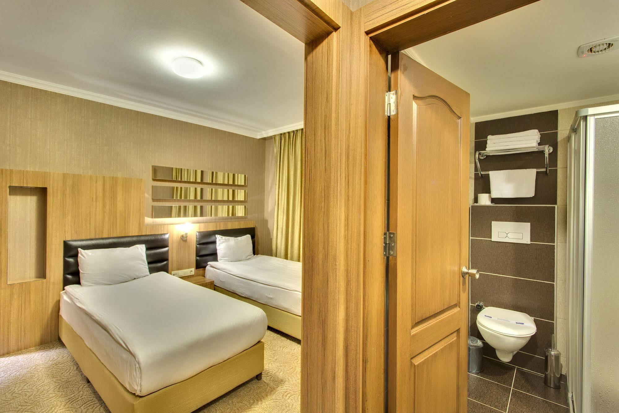 Antroyal Hotel Antalya Exterior photo